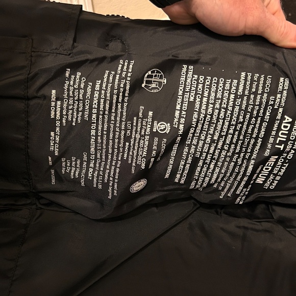 Mustang Float Coat - Picture 4 of 4